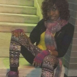 Meet your Posher, Crystal